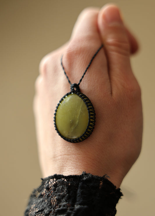 Green frog | Jade