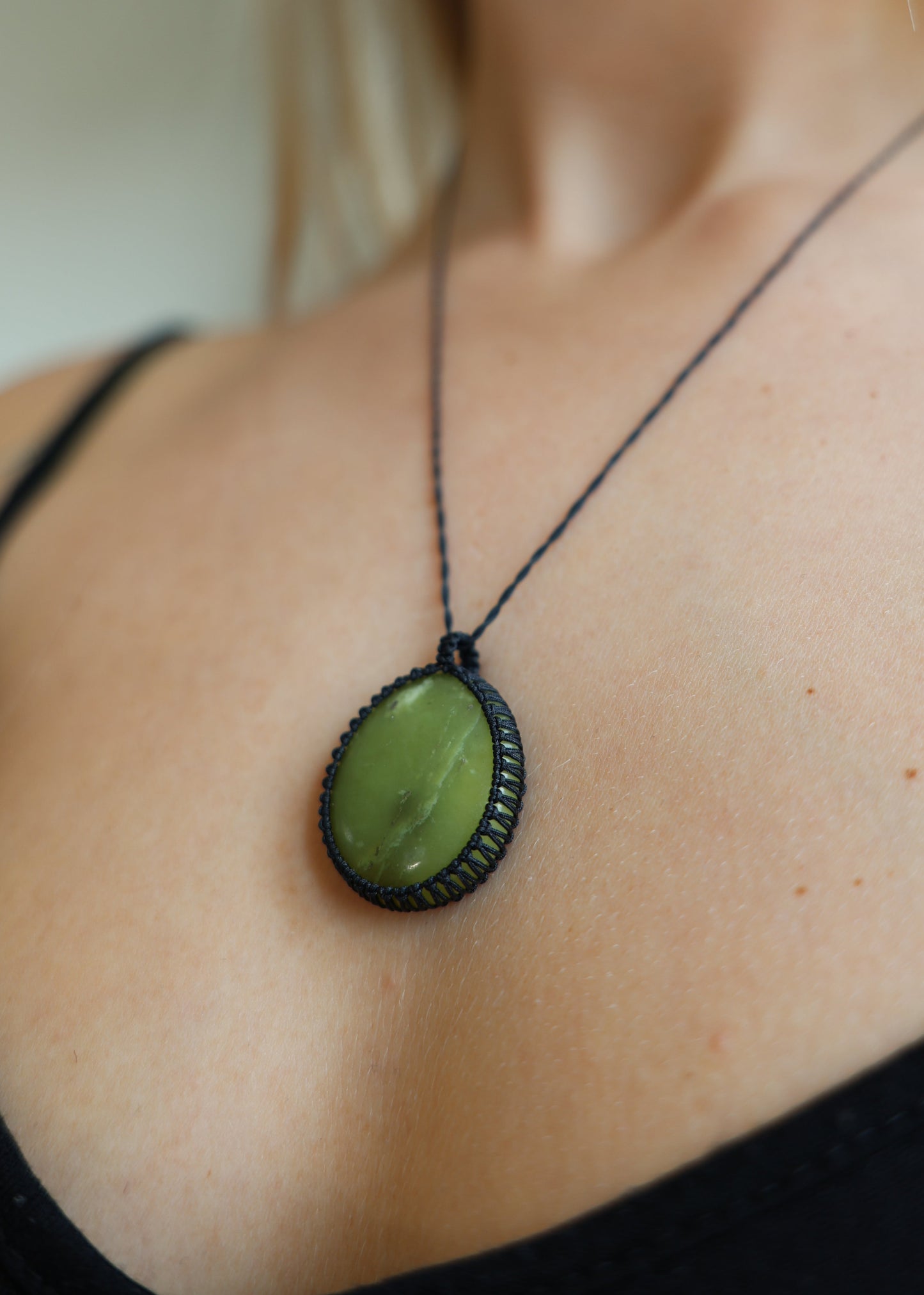 Green frog | Jade