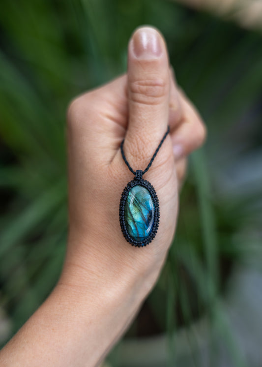 Shades of blue | Labradoriet